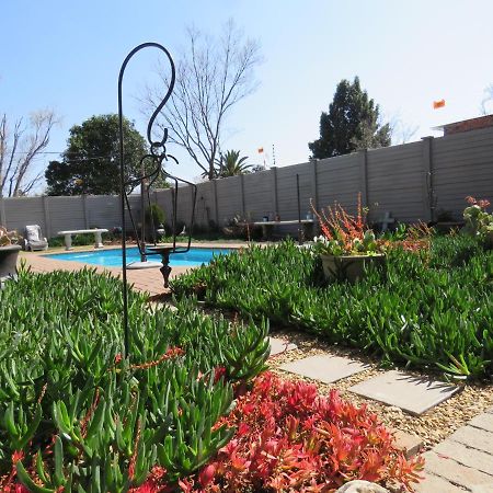 80 on Benade Appartement Bloemfontein Buitenkant foto