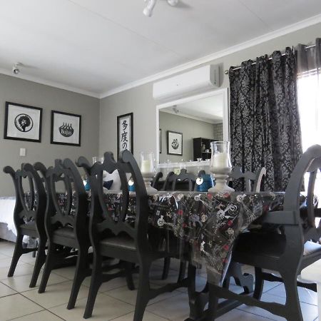 80 on Benade Appartement Bloemfontein Buitenkant foto