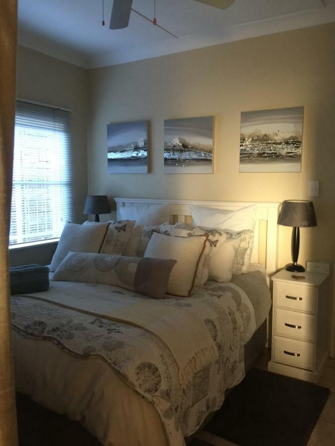 80 on Benade Appartement Bloemfontein Buitenkant foto