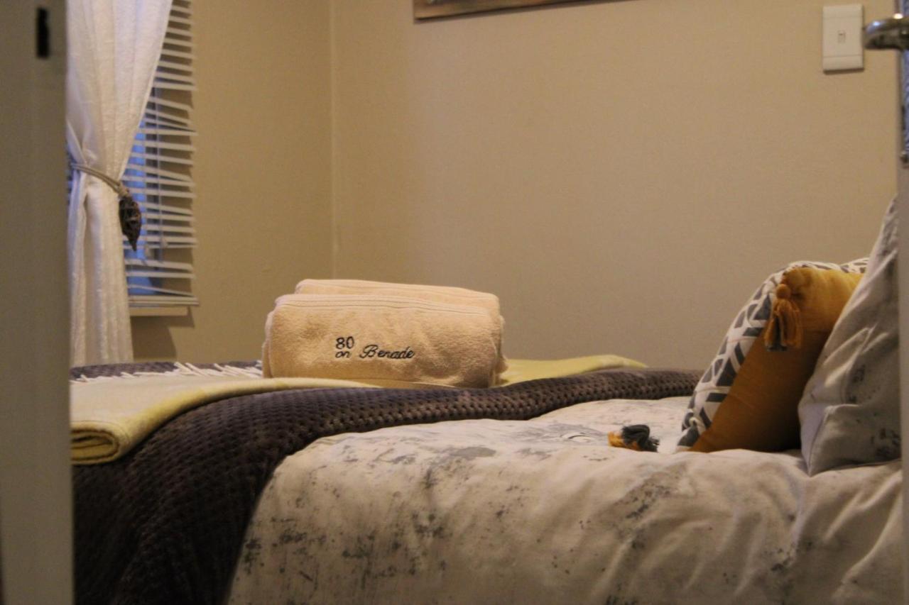 80 on Benade Appartement Bloemfontein Buitenkant foto